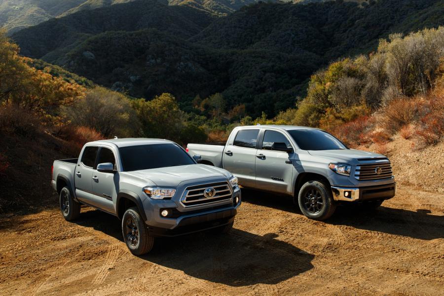  Toyota Tundra Trail CrewMax 2020 года  (фото 3 из 8)